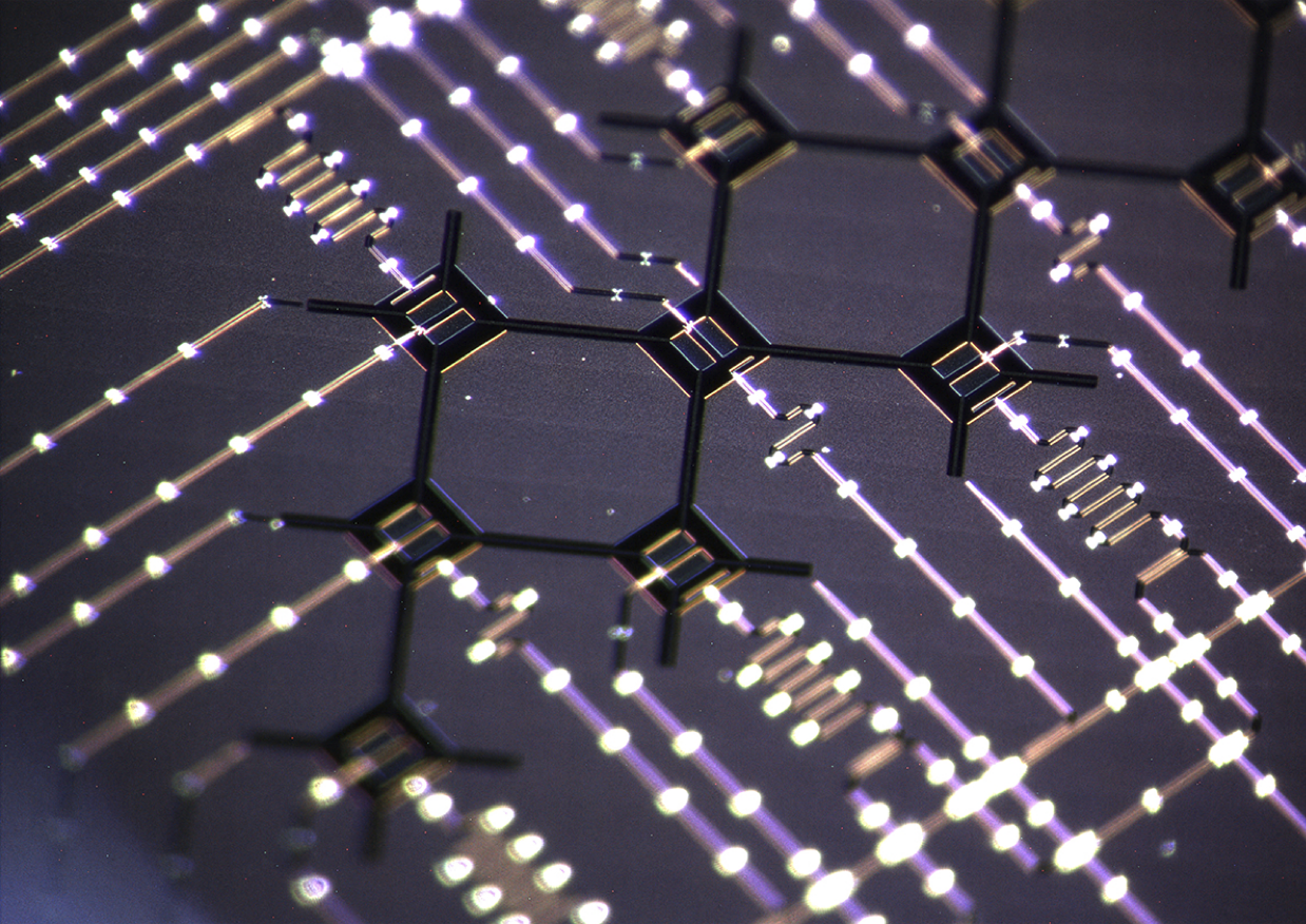 Quantum processor chip and its connected control lines
